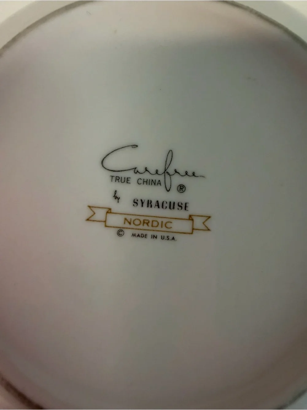 Vintage Carefree True China Nordic Syracuse Atomic Pattern Coupe Soup Bowls